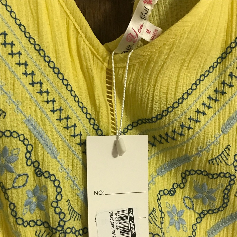 Yellow Sundress - Picture 3 of 3